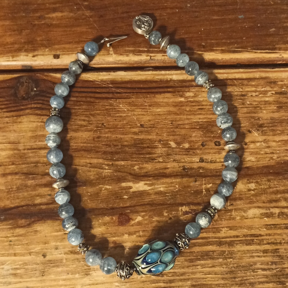 Blue bead necklace